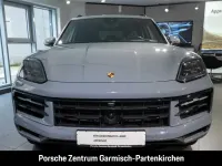 Gebraucht Porsche Cayenne E-Hybrid 470 PS (345 kW) 2025 Grau SUV