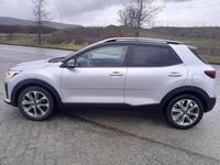 Gebraucht Kia Stonic Vision 120 PS (88 kW) 2018 Silber SUV