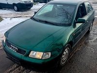 Gebraucht Audi A3 Ambiente 101 PS (74 kW) 1998 Grün Kleinwagen