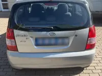 Używany Kia Picanto 60 KM (44 kW) 2004 Szary Hatchback