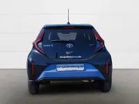 Neu Toyota Aygo X 117 PS (86 kW) 2026 939)/ black mica (209) (schwarz SUV