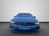 Używany VW Passat Basis 150 KM (110 kW) 2024 Szary Kombi