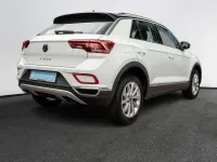 Gebraucht VW T-Roc Style 150 PS (110 kW) 2025 Weiß SUV