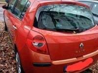 Gebraucht Renault Clio III 101 PS (74 kW) 2008 Rot Kleinwagen
