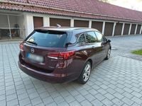 Gebraucht Opel Astra 150 PS (110 kW) 2018 Rot Kombi