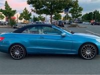 Gebraucht Mercedes E220 170 PS (125 kW) 2011 Blau Cabrio