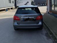 Gebraucht Mercedes 220 184 PS (135 kW) 2014 Grau Limousine