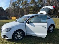 Gebraucht Audi A1 Ambition 86 PS (63 kW) 2013 Weiß Kleinwagen