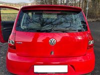 Gebraucht VW Fox Style 55 PS (40 kW) 2011 Rot Kleinwagen