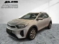Używany Kia Stonic Vision 101 KM (74 kW) 2023 Srebrny SUV