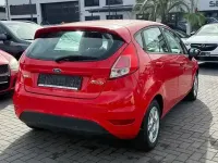 Gebraucht Ford Fiesta Trend 101 PS (74 kW) 2017 Rot Kleinwagen