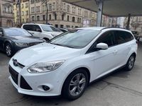 Gebraucht Ford Focus Trend 116 PS (85 kW) 2014 Weiß Limousine