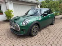 Gebraucht Mini Cooper SE Classic 135 kW (184 PS) 2021 Grün Kleinwagen