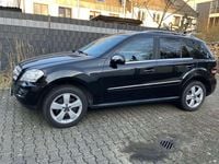 Gebraucht Mercedes ML320 224 PS (164 kW) 2008 Schwarz SUV