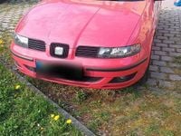 Second-hand Seat Leon 105 CP (77 kW) 2005 Roșu Hatchback