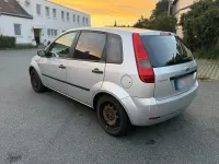 Gebraucht Ford Fiesta 80 PS (58 kW) 2004 Grau Kleinwagen