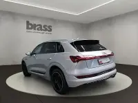 Gebraucht Audi e-tron Ambiente 230 kW (313 PS) 2022 Florettsilber metallic SUV