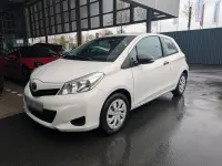 Gebraucht Toyota Yaris Cool 69 PS (50 kW) 2012 Weiß Kleinwagen