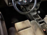 Gebraucht Alfa Romeo 75 145 PS (106 kW) 1990 Rot Limousine
