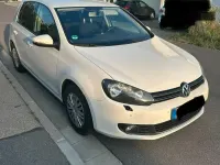 Gebraucht VW Golf VI Comfortline 122 PS (89 kW) 2011 Weiß Limousine