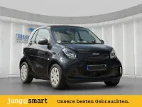 Gebraucht Smart ForTwo Coupé 60 kW (82 PS) 2024 Bodypanels in black Kleinwagen