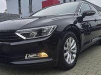 Gebraucht VW Passat Comfortline 120 PS (88 kW) 2018 Schwarz Limousine