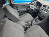 Gebraucht VW Golf VI 105 PS (77 kW) 2011 Schwarz Kleinwagen