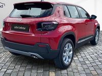 Neu Jeep Avenger Altitude 101 PS (74 kW) 2025 Rot / rubyred SUV