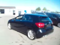Gebraucht Mercedes A180 122 PS (89 kW) 2017 Schwarz Kleinwagen