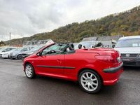 Gebraucht Peugeot 206 109 PS (80 kW) 2002 Rot Cabrio