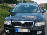 Gebraucht Skoda Octavia Ambiente 160 PS (117 kW) 2009 Schwarz Kombi