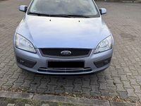 Second-hand Ford Focus 101 CP (74 kW) 2006 Albastru Berlinǎ