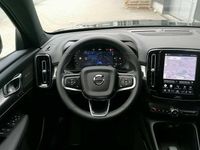 Gebraucht Volvo XC40 Plus 163 PS (119 kW) 2025 Schwarz SUV