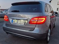 Gebraucht Mercedes B180 109 PS (80 kW) 2012 Grau Van / Kleinbus