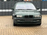 Gebraucht BMW 320 135 PS (99 kW) 1999 Grün Limousine