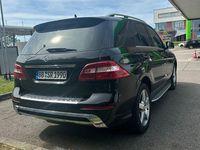 Gebraucht Mercedes ML350 258 PS (189 kW) 2013 Schwarz SUV