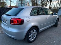 Gebraucht Audi A3 Attraction 105 PS (77 kW) 2012 Silber Kleinwagen