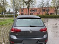 Gebraucht VW Golf VII 116 PS (85 kW) 2019 Grau Limousine