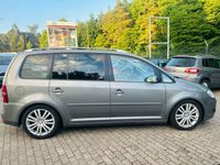 Gebraucht VW Touran Trendline 140 PS (102 kW) 2009 Grau Van / Kleinbus