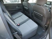 Gebraucht Dacia Jogger Extreme 141 PS (103 kW) 2025 Grau Van / Kleinbus