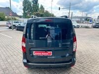 Gebraucht Dacia Dokker Lauréate 116 PS (85 kW) 2016 Grau Van / Kleinbus