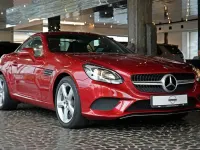 Gebraucht Mercedes SLC200 184 PS (135 kW) 2017 Designo rot metalliclackierun Cabrio