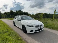 Gebraucht BMW M550 Performance 381 PS (280 kW) 2013 Weiß Limousine
