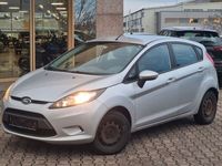 Gebraucht Ford Fiesta Trend 69 PS (50 kW) 2011 Silber Kleinwagen
