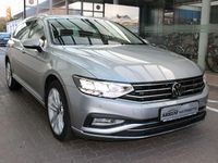 Gebraucht VW Passat Elegance 150 PS (110 kW) 2023 Silber Kombi