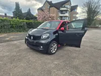 Gebraucht Smart ForFour 90 PS (66 kW) 2019 Schwarz Kleinwagen