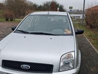 Gebraucht Ford Fusion Ambiente 101 PS (74 kW) 2003 Silber Kleinwagen