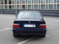 Gebraucht BMW 325 192 PS (141 kW) 1992 Blau Coupé