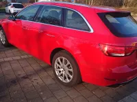 Gebraucht Audi A4 Ambiente 150 PS (110 kW) 2016 Rot Kombi