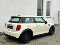 Gebraucht Mini Cooper 136 PS (100 kW) 2015 Weiß Kleinwagen